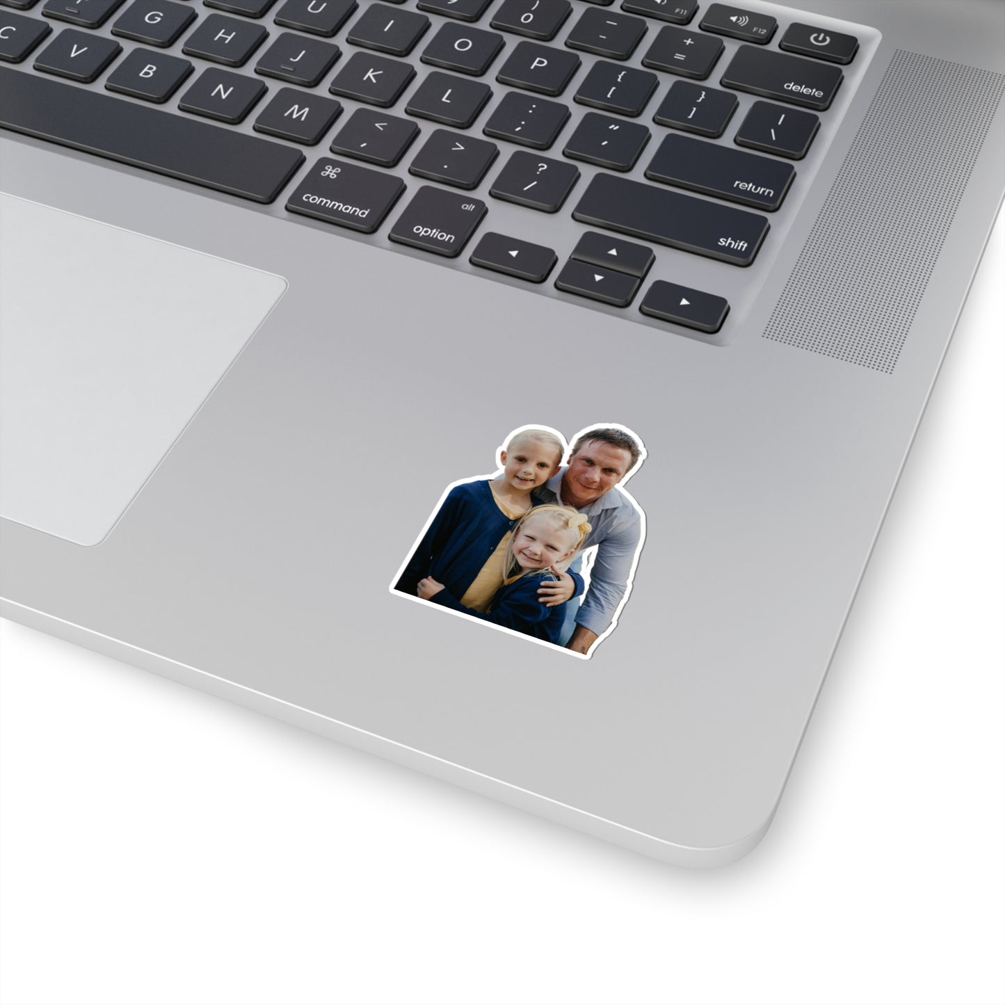 113-2341834-3854603_22_1-removebg-preview
