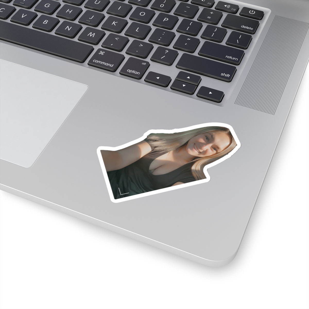 112-5988875-1283435_44-removebg-preview