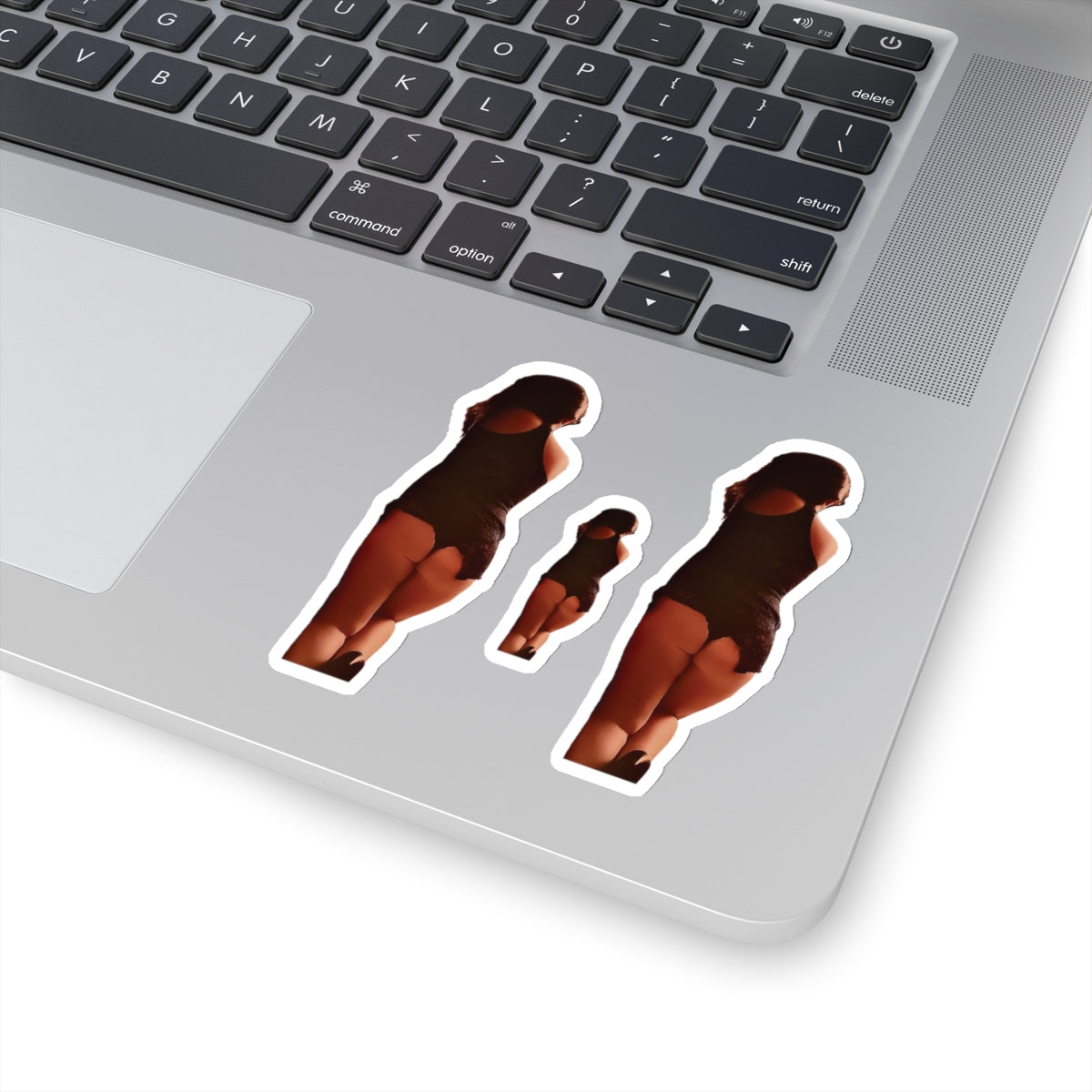 114-4675823-1892233_22_111-removebg-preview