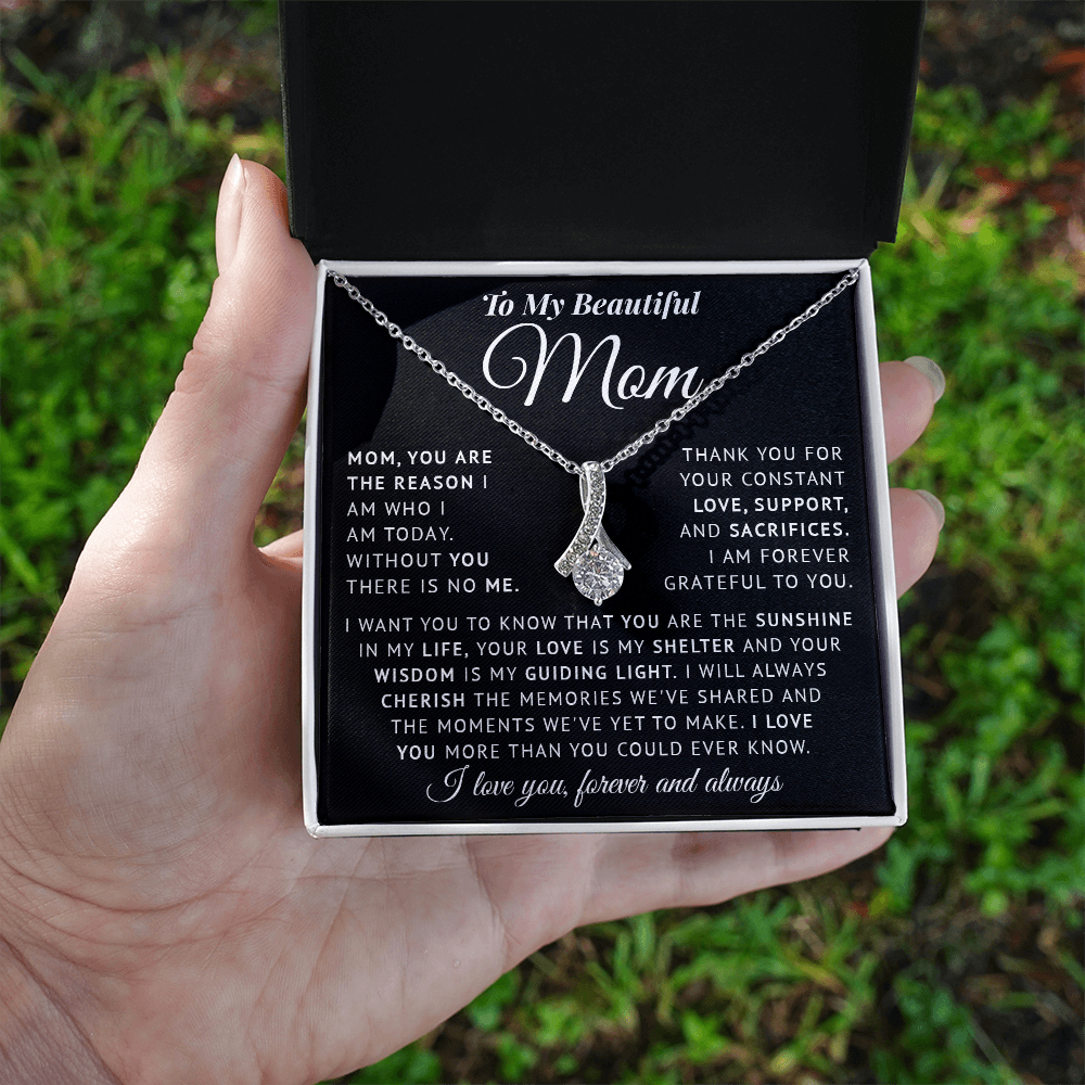 Necklace for Mom on Mothers day - Birthday Gìts to my Mom on Christmas gift Thank Mom gifts for Mother - You are my Sunshine in my life Mom Necklace