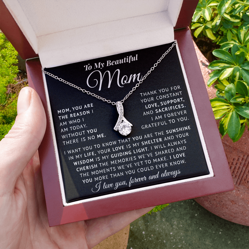 Necklace for Mom on Mothers day - Birthday Gìts to my Mom on Christmas gift Thank Mom gifts for Mother - You are my Sunshine in my life Mom Necklace