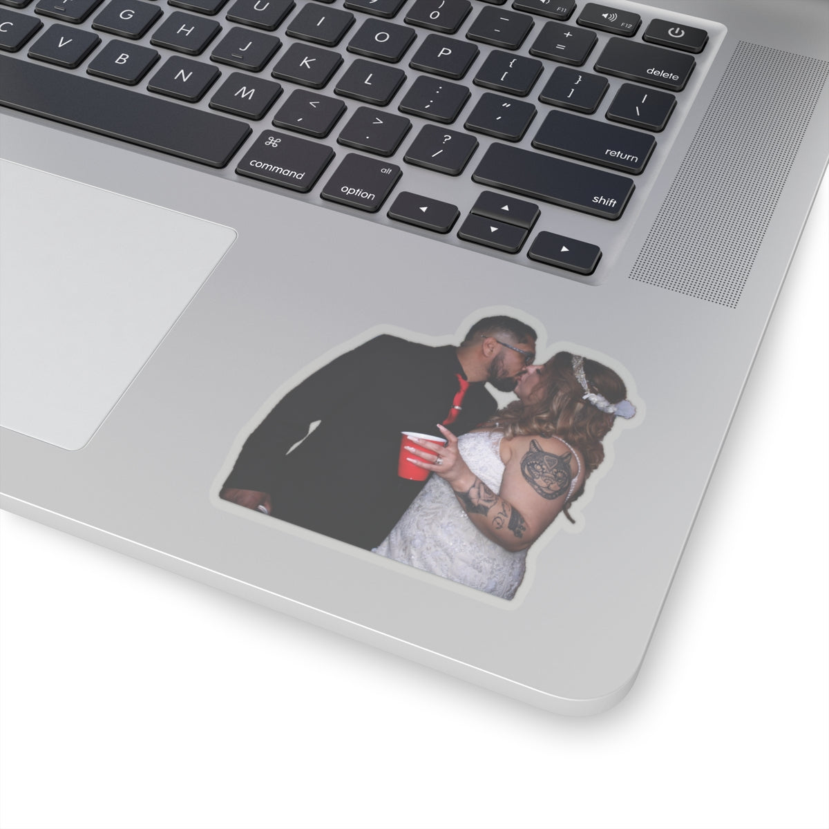 111-7753013-8689032_33_2-removebg-preview