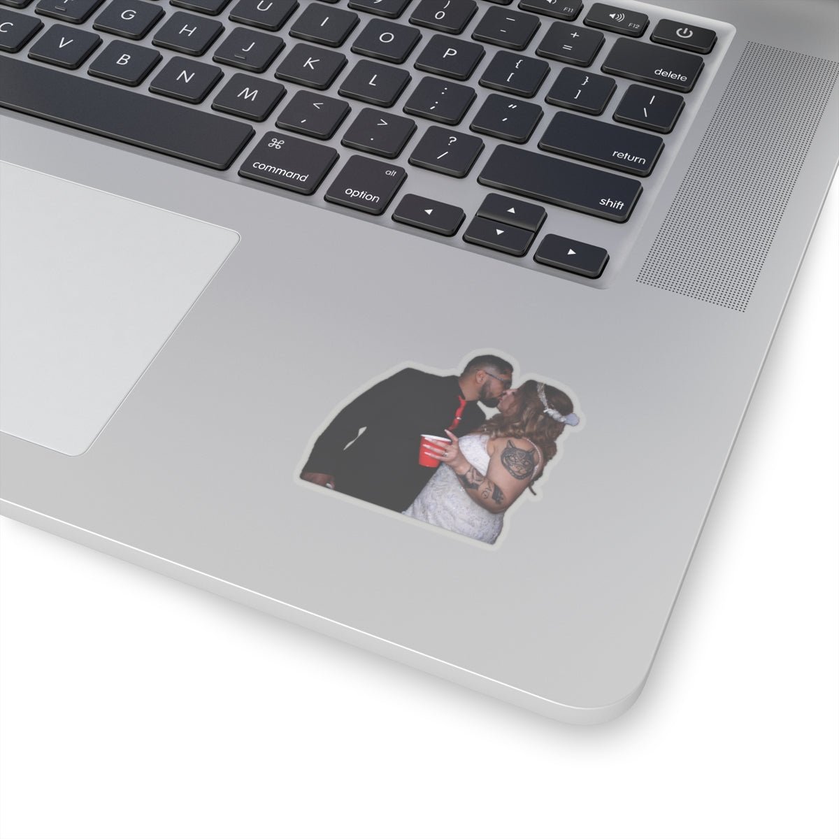 111-7753013-8689032_33_2-removebg-preview