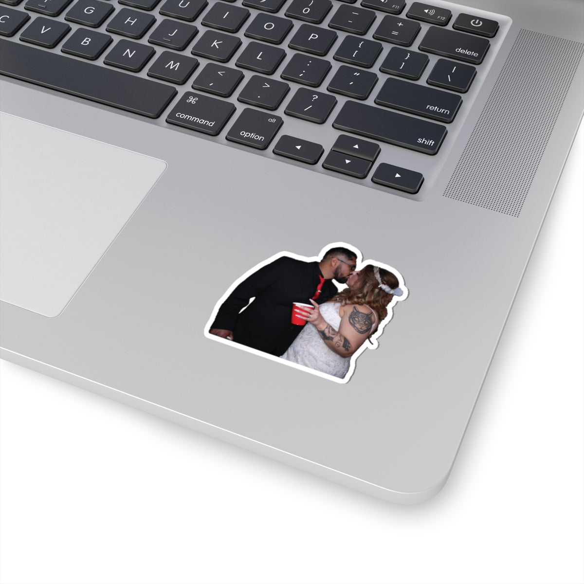 111-7753013-8689032_33_2-removebg-preview
