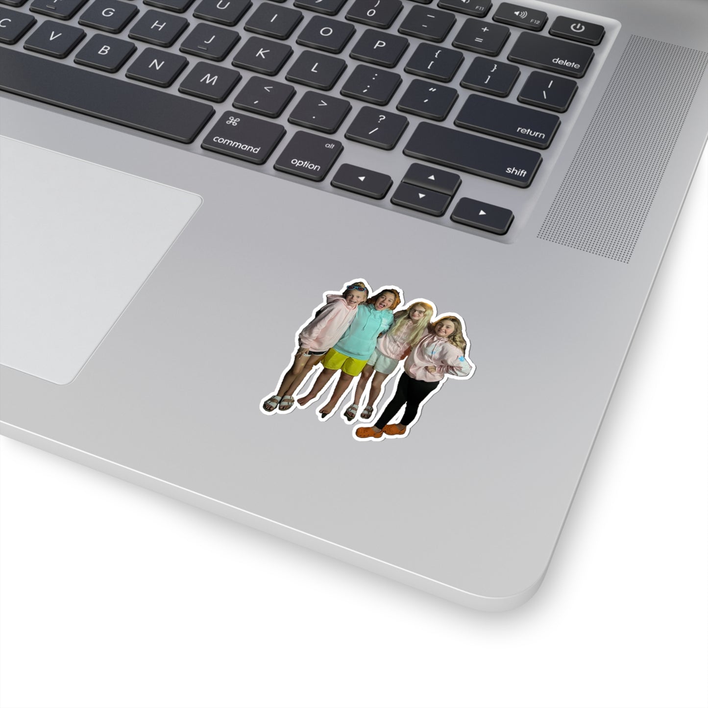 114-2369002-8362656_22_1-removebg-preview