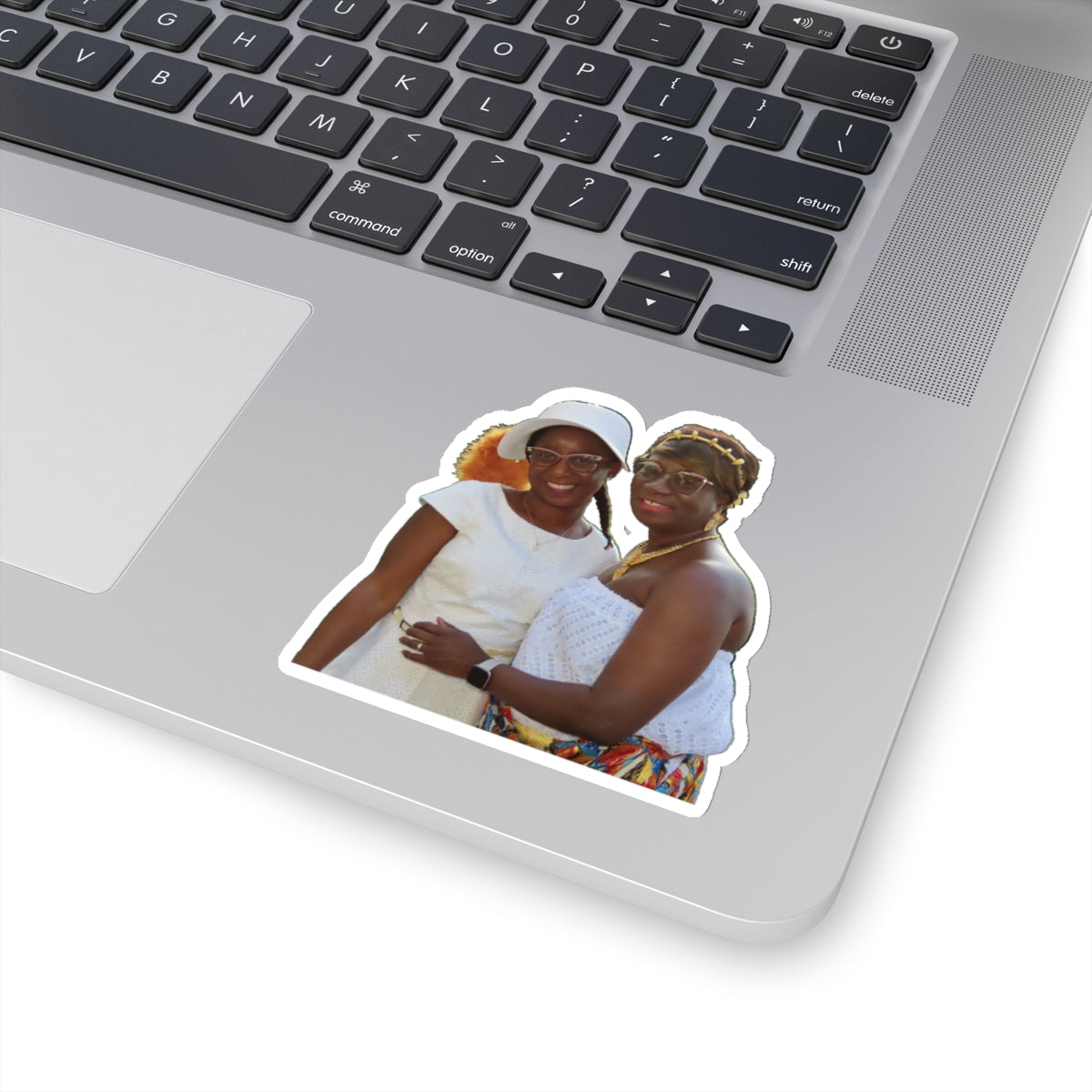 112-1589778-1672257_44_3-removebg-preview
