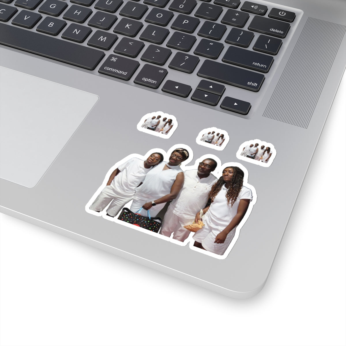 112-1589778-1672257_44-removebg-preview