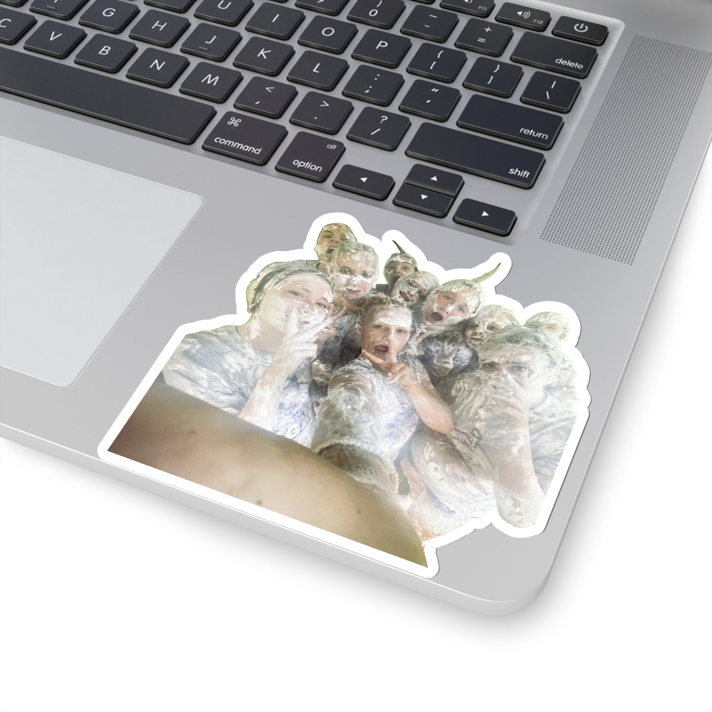 113-8808358-0503452_33_5-removebg-preview