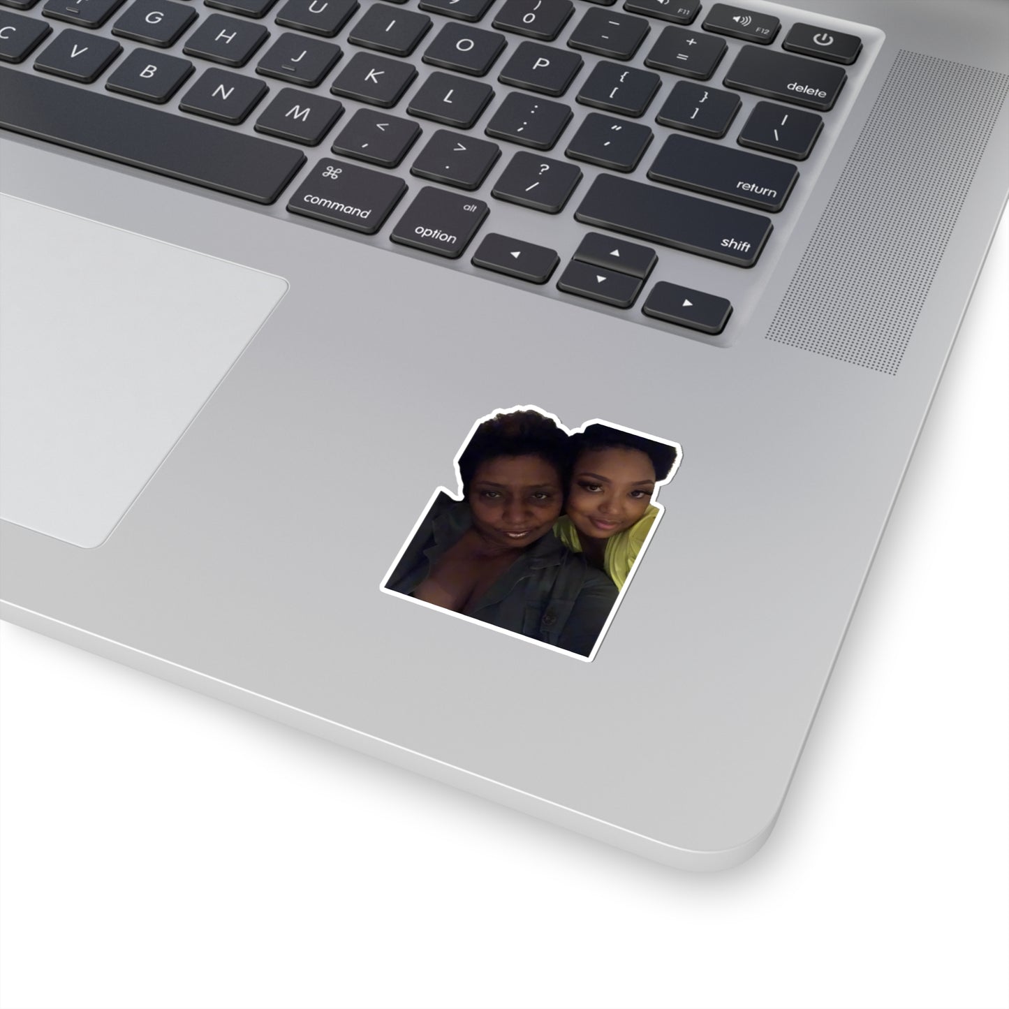 114-2743456-2448233_33-removebg-preview