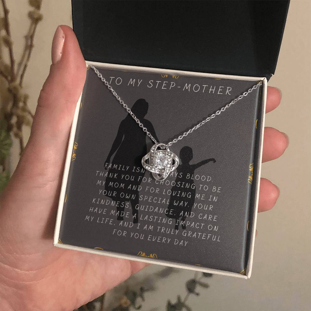 Stepmom Appreciation Necklace – Thoughtful Gift from DaughterSon for Mother’s Day, Birthday, Christmas
