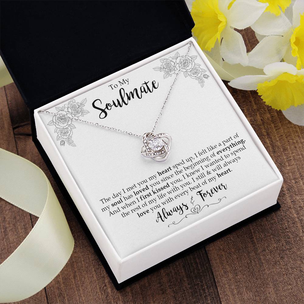 to my soulmate the day Knot Necklace Template Silver coanh Main up AMZVippppp