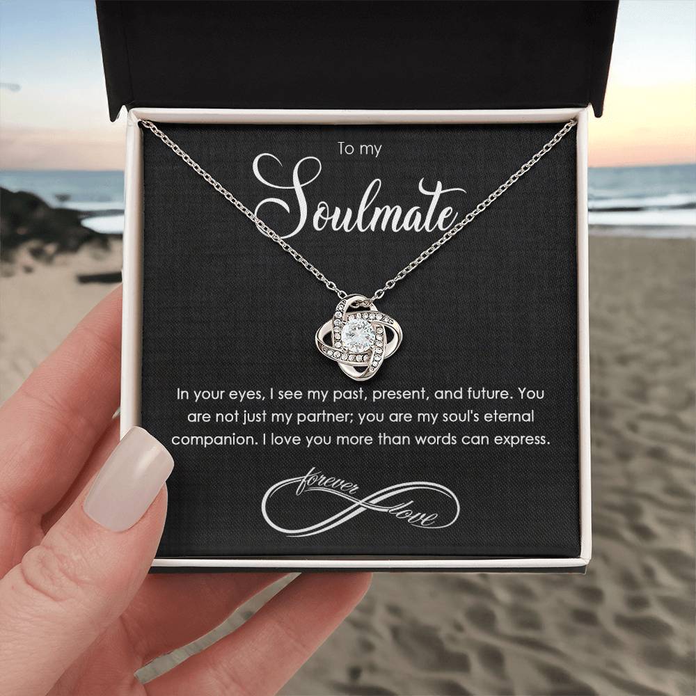 to my soulmate in you Knot Necklace Template Silver coanh Main up AMZVippppp
