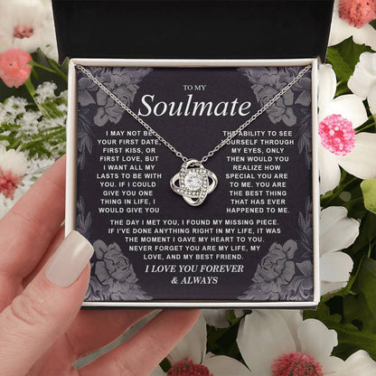 To My Soulmate Necklace Gift for Wife, Girlfriend, Fiancée - Anniversary, Valentine's Day Necklace Gift Soul Mates Gift, Soulmate Jewelry Birthday Gifts From Husband Knot Necklace for Granddaughter Vippppp