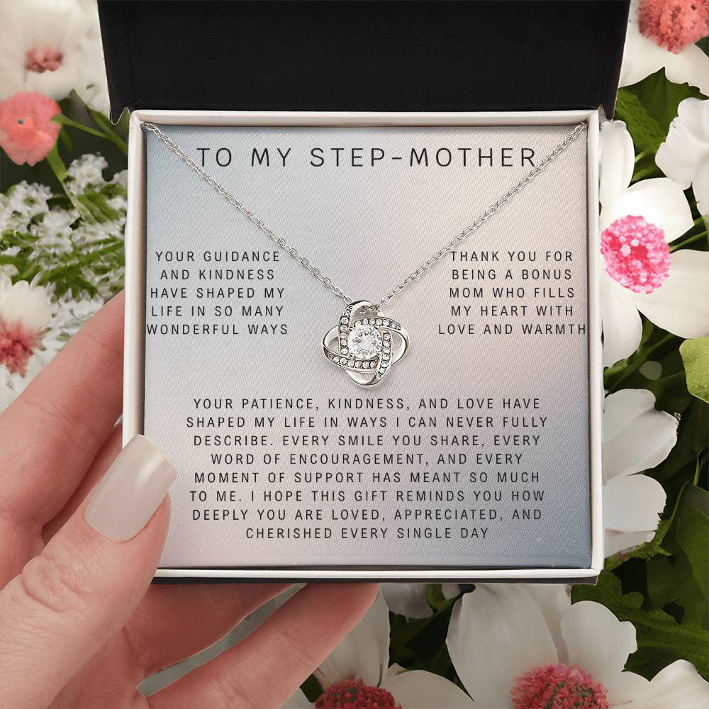 Stainless Steel Heart Necklace for Stepmom – Appreciation Gift from Daughter or Son for Birthday, Mother’s Day