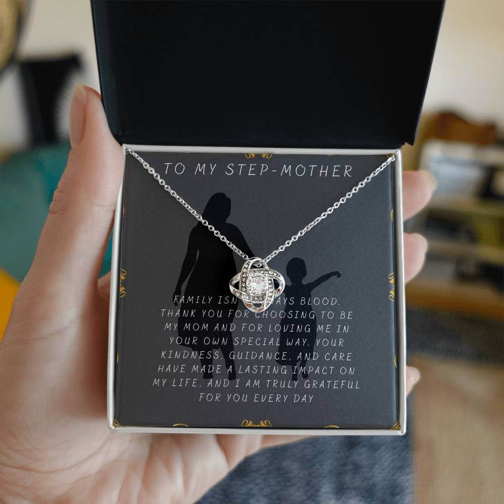 Stepmom Appreciation Necklace – Thoughtful Gift from DaughterSon for Mother’s Day, Birthday, Christmas
