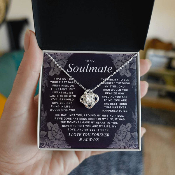 To My Soulmate Necklace Gift for Wife, Girlfriend, Fiancée - Anniversary, Valentine's Day Necklace Gift Soul Mates Gift, Soulmate Jewelry Birthday Gifts From Husband Knot Necklace for Granddaughter Vippppp