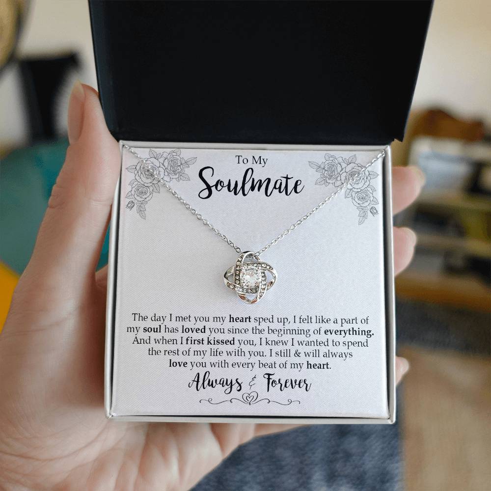 to my soulmate the day Knot Necklace Template Silver coanh Main up AMZVippppp