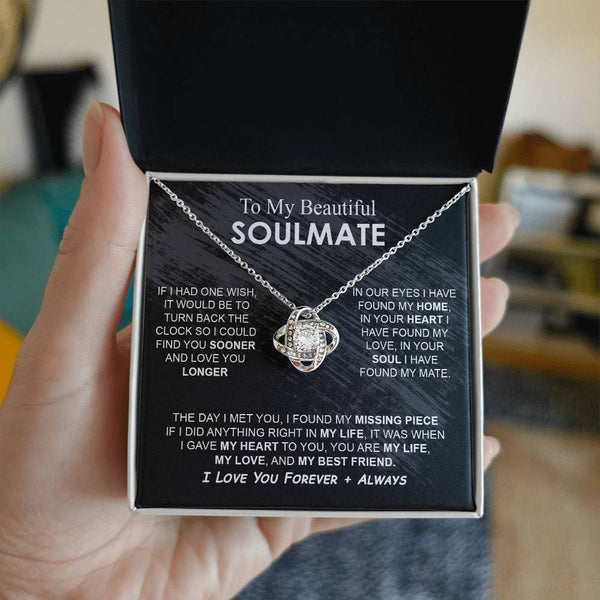 To My Beautiful Soulmate Necklace Girlfriend Soulmate Gift for Her To My Wife Necklace With Heartfelt Message And Elegant Gift Box for Women, Birthday Gifts For Wife Gifts From Husband Knot Necklace for Granddaughter Vippppp