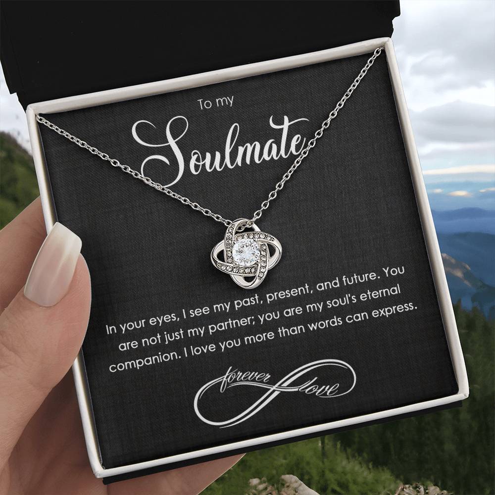 to my soulmate in you Knot Necklace Template Silver coanh Main up AMZVippppp