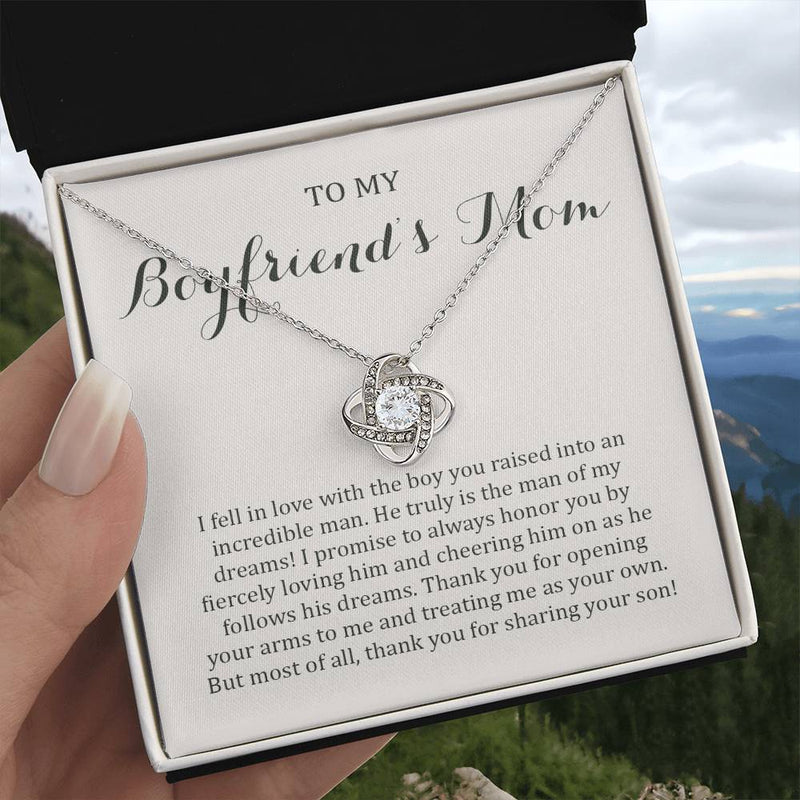 Boyfriend’s Mom Knot Necklace Template Silver coanh Main up AMZVippppp