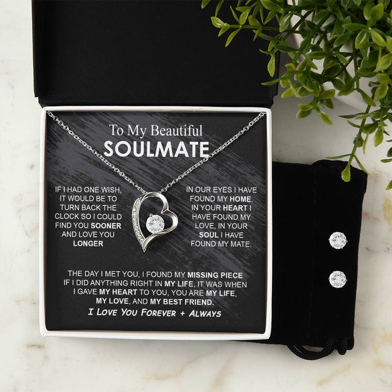 To My Beautiful Soulmate Necklace Girlfriend Soulmate Gift for Her To My Wife Necklace With Heartfelt Message And Elegant Gift Box for Women, Birthday Gifts For Wife Gifts From Husband Forever love FOr Granddaughter Vippppppp