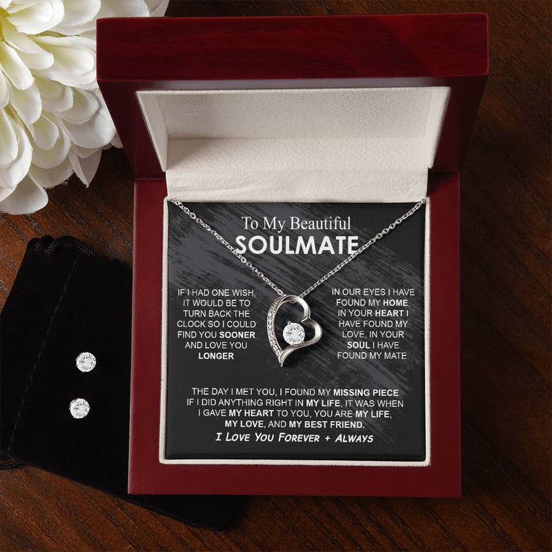 To My Beautiful Soulmate Necklace Girlfriend Soulmate Gift for Her To My Wife Necklace With Heartfelt Message And Elegant Gift Box for Women, Birthday Gifts For Wife Gifts From Husband Forever love FOr Granddaughter Vippppppp