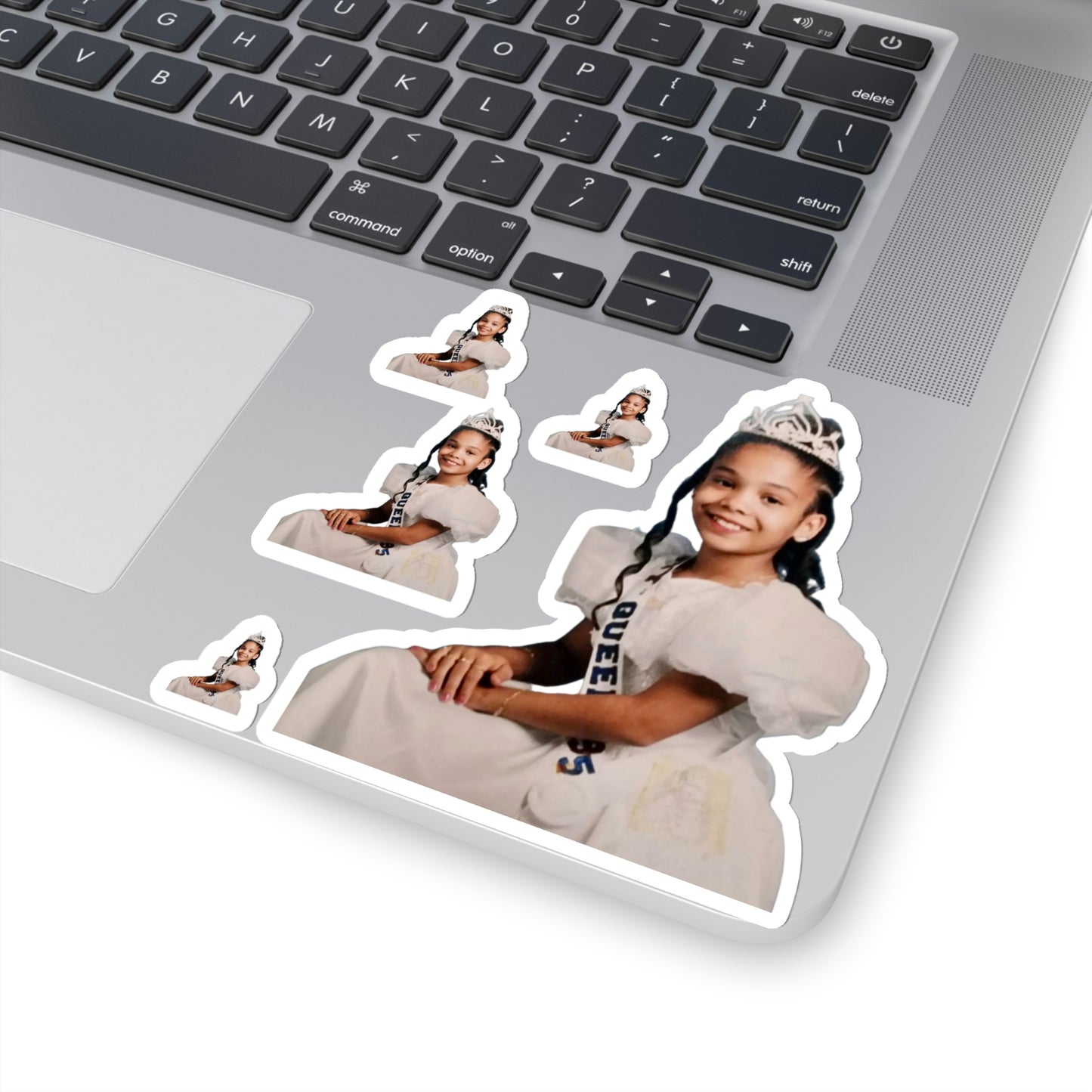 113-8284068-7179456_44-removebg-preview