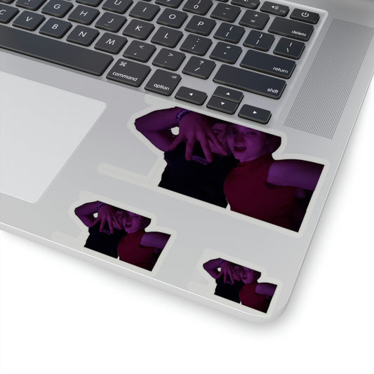 112-2965796-1349807_4x4-removebg-preview