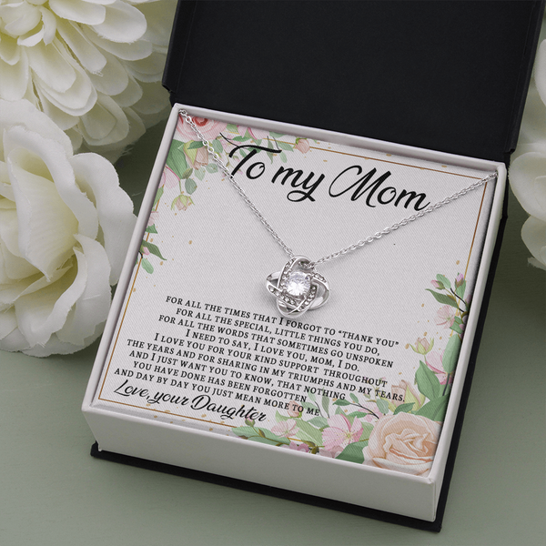 Special gifts for Mom Necklace for Mothers Day Gift Love Double Heart Connected Chain Light Luxury Mother Daughter Necklace Gifts Mother Daughter Couple Love Heart Empty Connection Necklaces Linked Interlocking on Mother's Day
