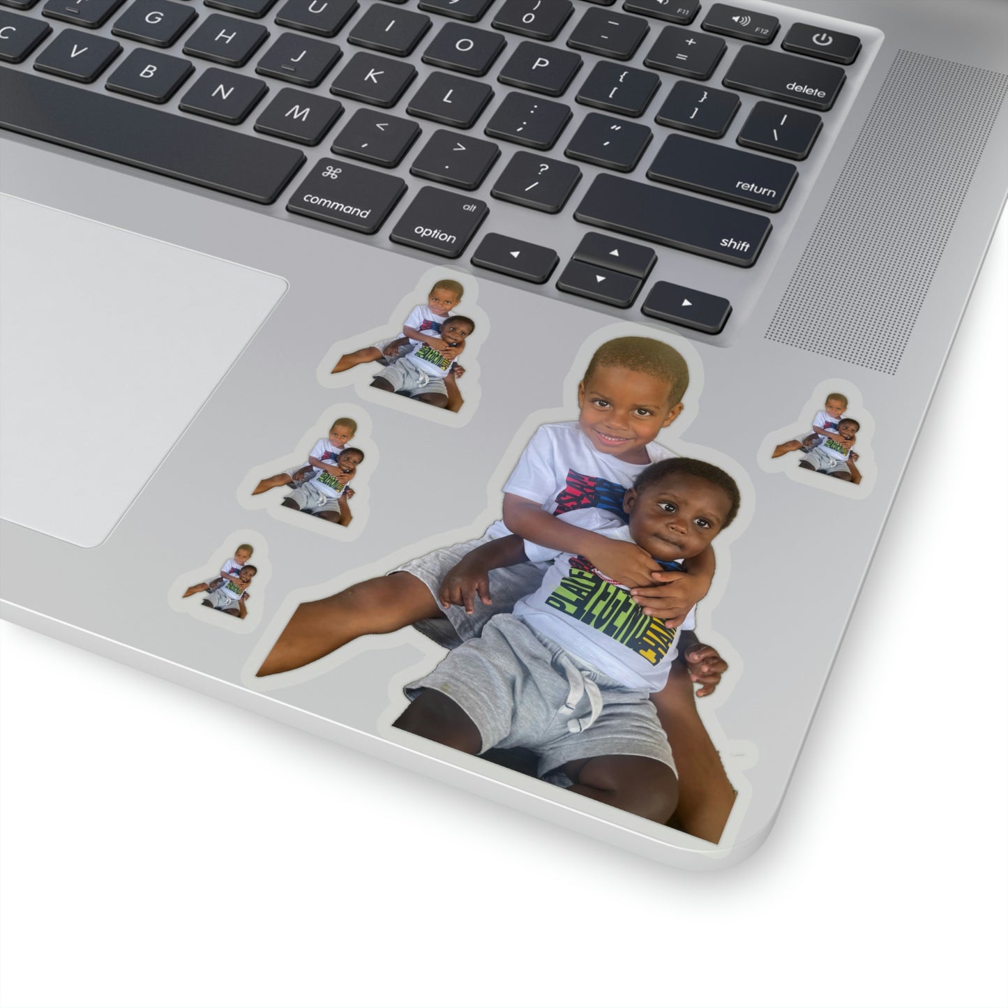 111-5709403-2861846_44-removebg-preview